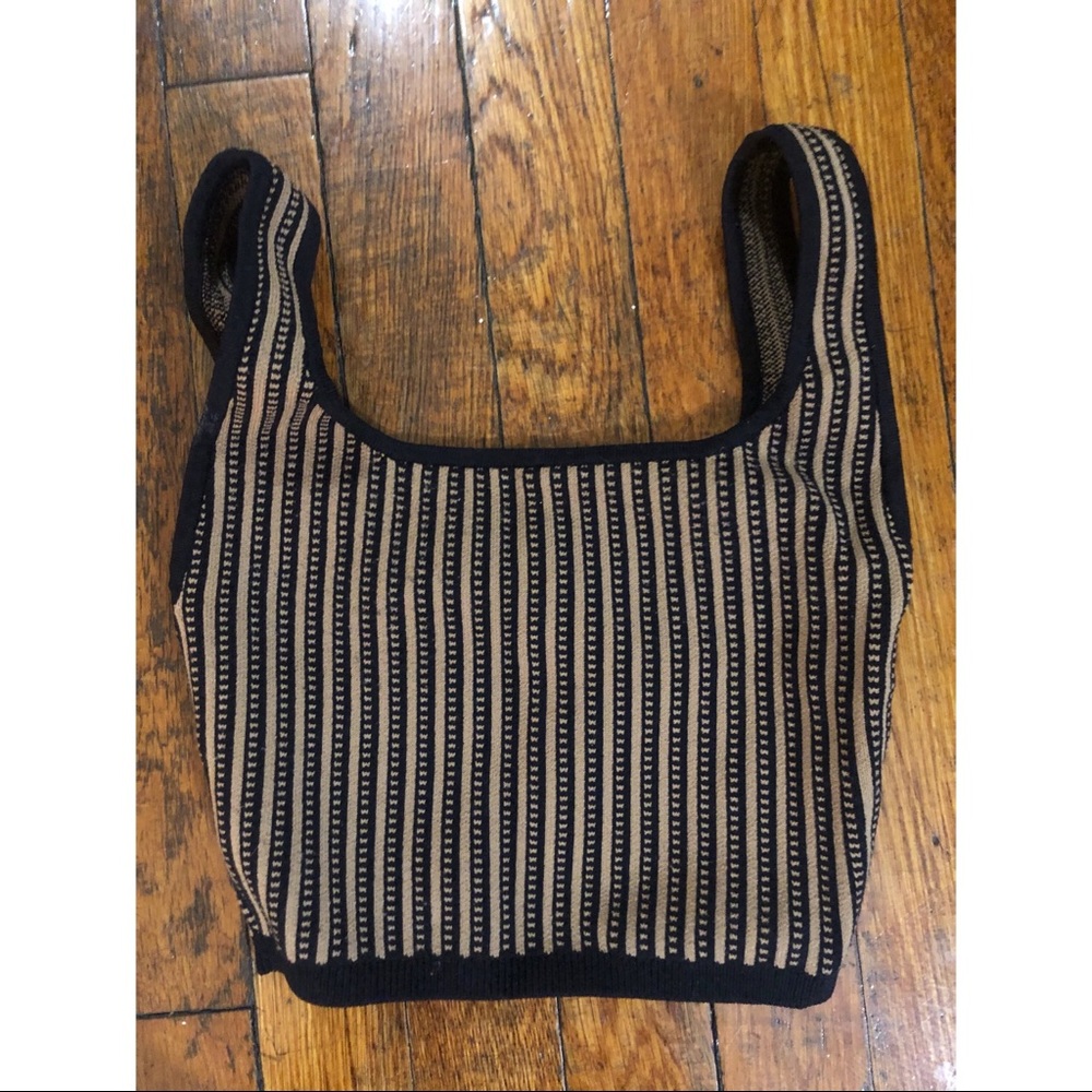 Aritzia Babaton Knit Crop Top